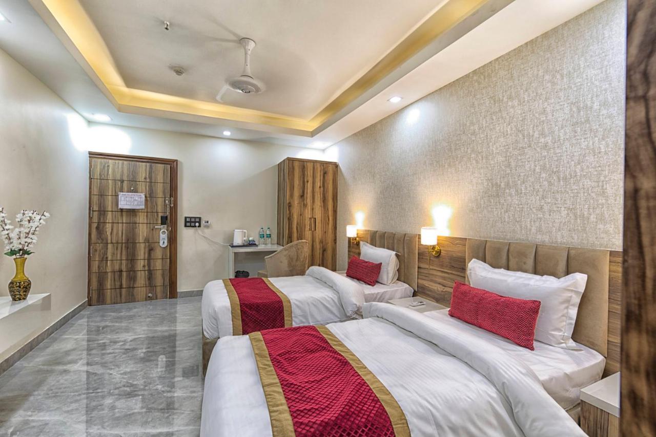 Hotel Royal 9 Meerut Luaran gambar